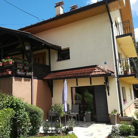 Kuca Maric Mackat Bed & Breakfast Екстериор снимка